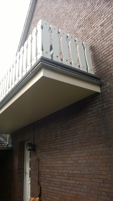 Balkon Gesamtansicht unten