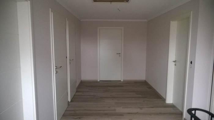 Zimmertuer6